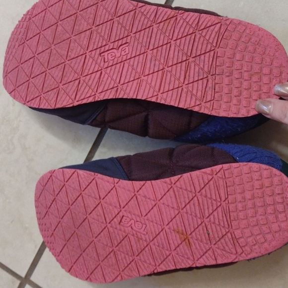 SOLD Cotopaxi X Teva slip on comfort shoe - Picture 8 of 11